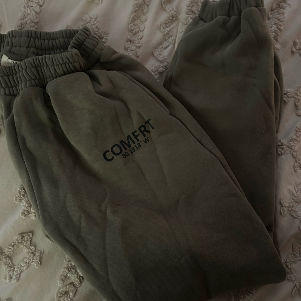 Comfy Gray Elastic Waist Pants